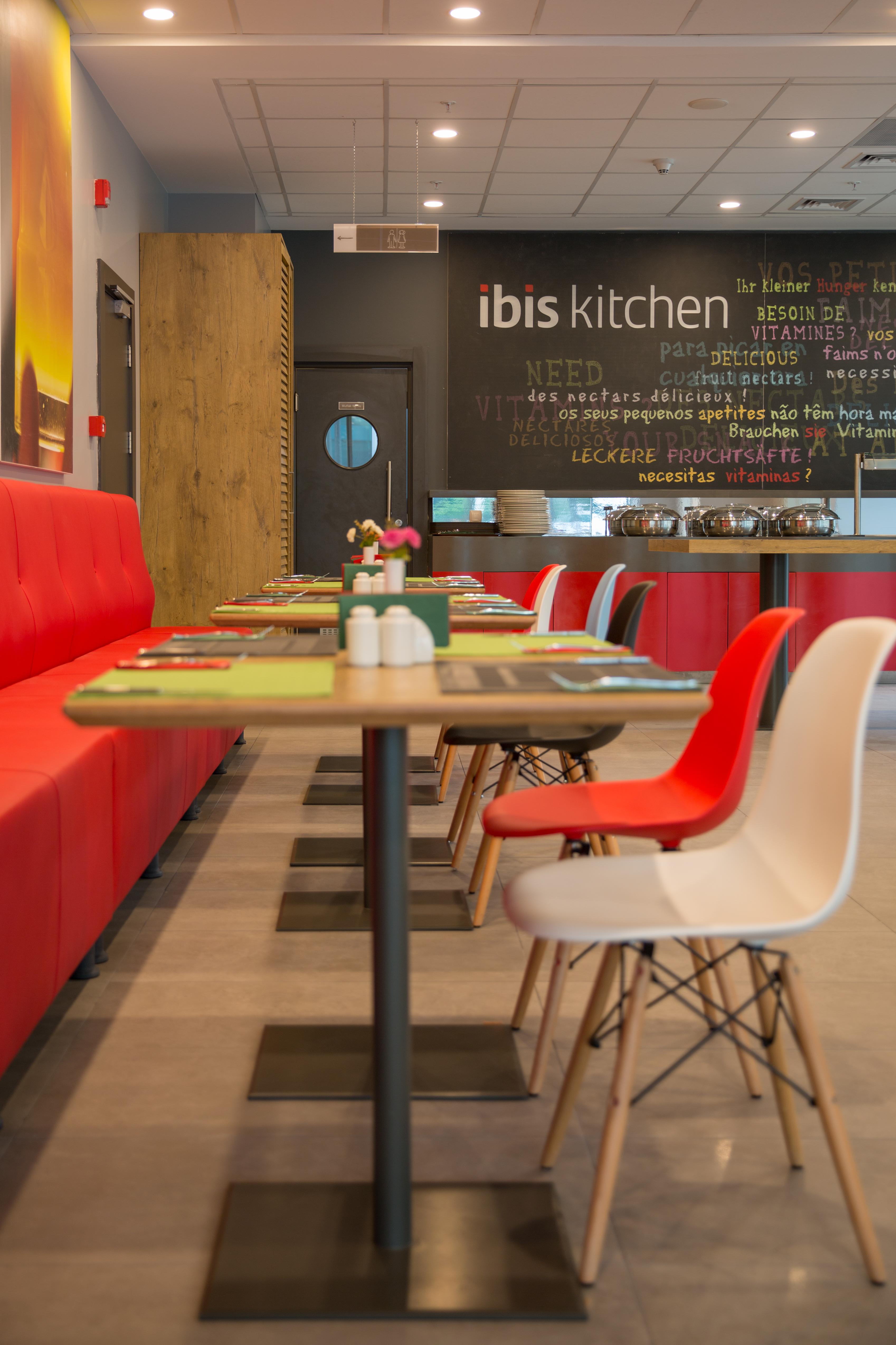 Ibis Istanbul West Hotell Eksteriør bilde