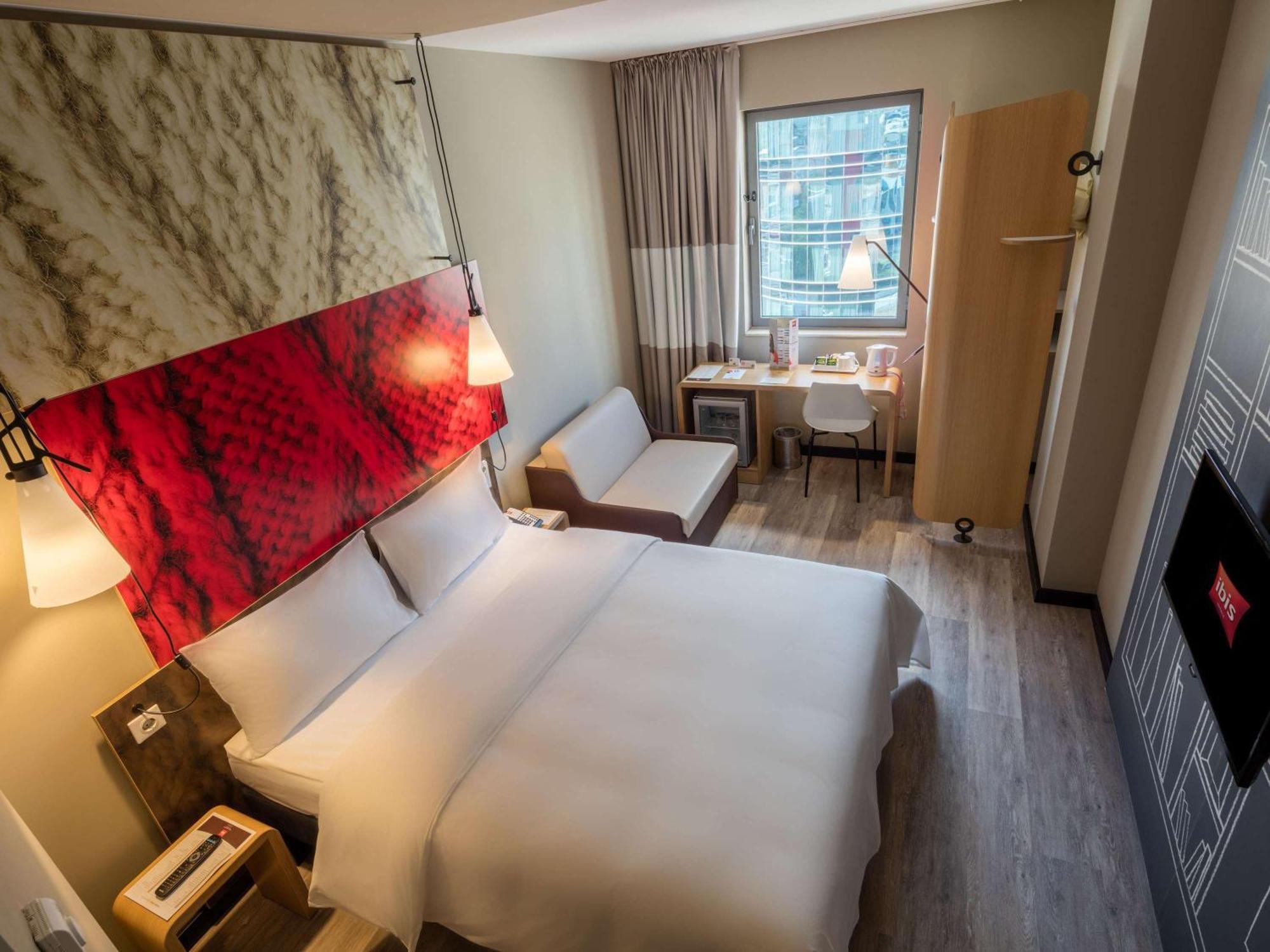 Ibis Istanbul West Hotell Eksteriør bilde