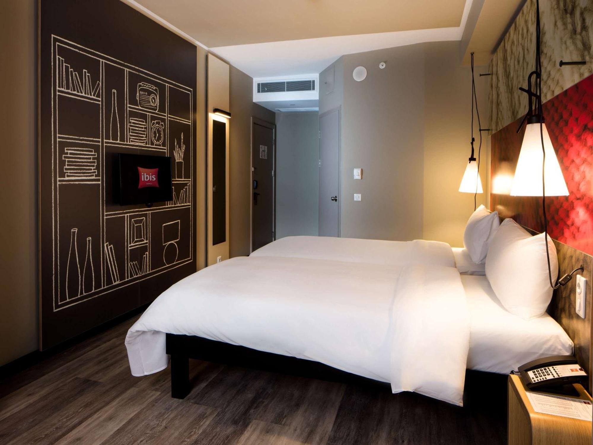 Ibis Istanbul West Hotell Eksteriør bilde